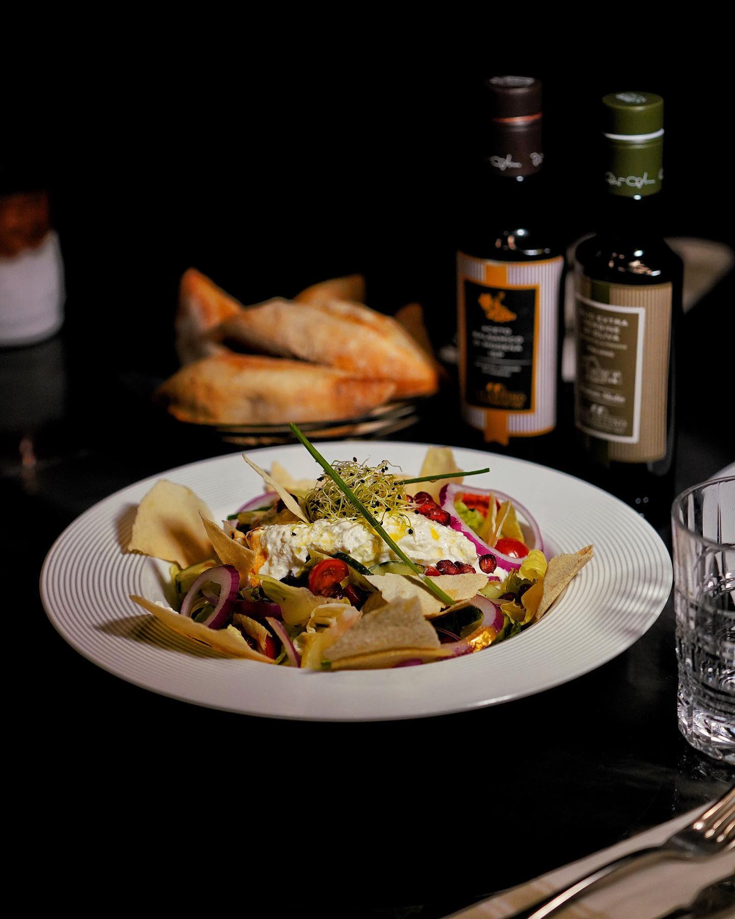 Stracciatella fattoush